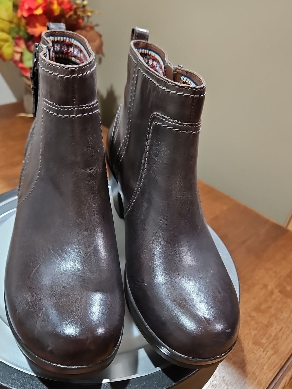 Women's Brown Leather Ankle Booties with Side Zip - Picture 6 of 14